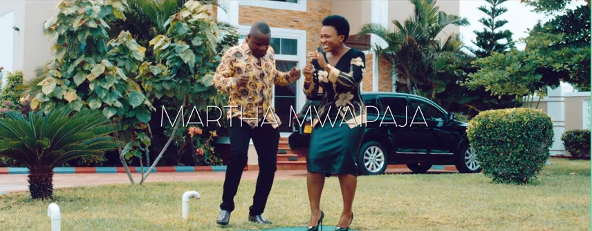 VIDEO Martha Mwaipaja Ft Bony Mwaitege - Napendwa Na Mungu Mp4 Download